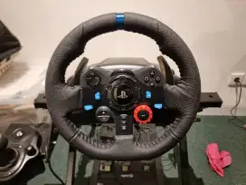 Logitech G29 Steering Wheel Like New