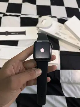 Apple watch SE 44mm full original