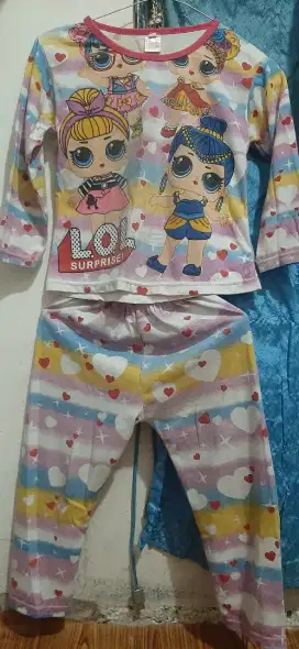 Baju setelan lepis dan bahan