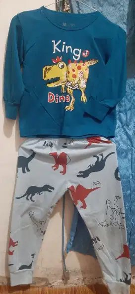 Baju setelan lucu