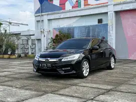 Tdp 10 jt honda accord 2016 facelift matic hitam servis recod tt camry