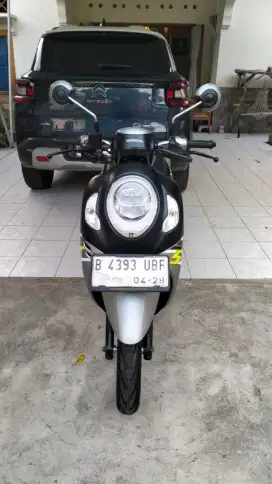 Bissmillah dijual motor Honda Scoopy SE 2023