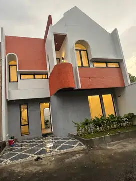 RUMAH Cluster  Pondok Cabe Dekat Tol, Tangsel Tangerang Selatan