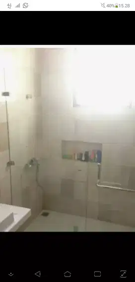 Pintu kamar kaca cermin tebel