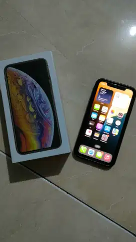 Iphone xs 64gb gold
