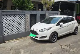 Ford Fiesta trend Manual