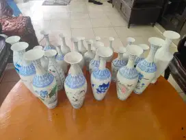 Pajangan vas guci matrial sangat tipis