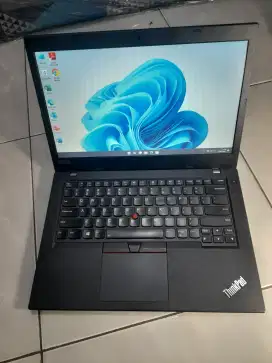 Laptop lenovo thinkpad ,ssd 256gn ram 8gb core i5 /8
