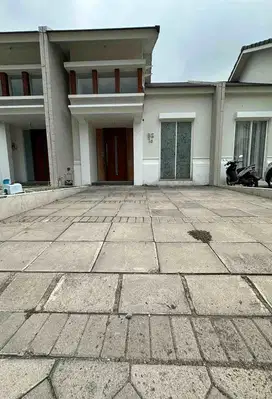 Rumah dijual Grand Harvest, Wiyung