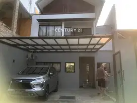 Rumah Bergaya Modern Dengan Semi Furnished Di Metland Menteng