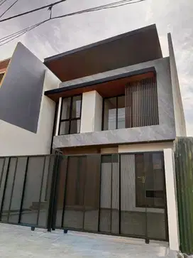 Dijual Rumah Baru Gress di Manyar Pusat Kota Surabaya