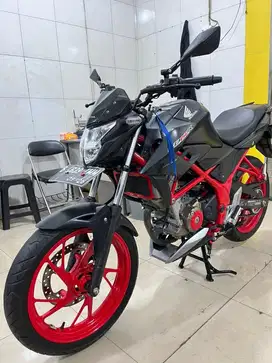 CB 150R 2016 LOW KILOMETER 15rb GRESS BAN MASIH ORIAN PABRIK