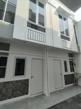 Di jual rumah di pangkalan asem Johar baru jakarta pusat
