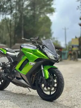 Di jual KAWASAKI Z 1000 SX