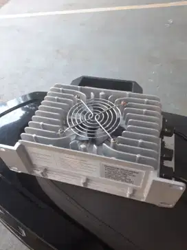 Charger polytron fox R 25A