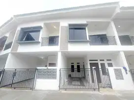 Jual Murah Rumah 2 Lantai Bebas Banjir Lokasi Dekat Stasiun Cakung