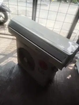 Ac LG 1/2 pk r410a dingin