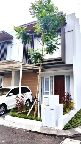 Rumah 2Lt Cluster Bagus Full Furnish Dekat Tol Ngasem Sukoharjo