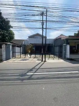 Disewakan rumah 2 Lantai Di haji Samali kalibata