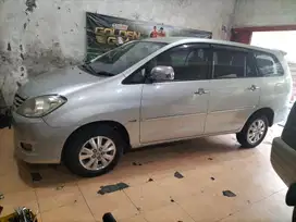 Toyota Kijang Innova 2011 Diesel