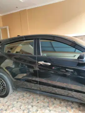 Toko khusus pasang kaca film mobil bisa di panggil