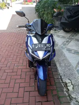 Aerox 155 biru normal