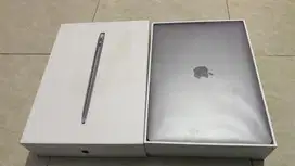 MacBook Air M1 Space Gray 8/256 ex iBox