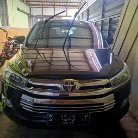 Di jual Innova diesel 2017 mt