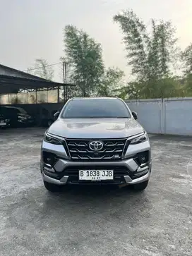 VRZ GR 2.8 SPORT DSL 2024 Km 5 Ribu Unit Seken Rasa baru