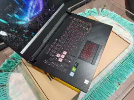 Laptop gaming asus ROG strix G531GV design mewah premium