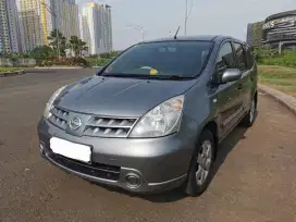 Nissan Grand Livina 1.5 AT 2010
