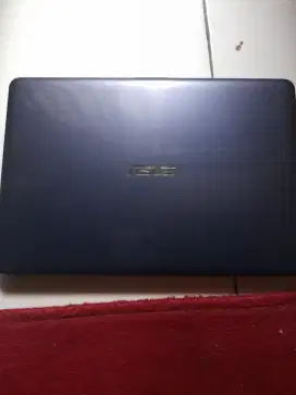 Dijual notebook Asus E203NAH