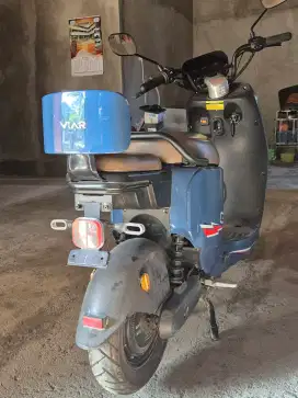 Sepeda listrik merk viar C2