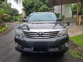 Toyota Fortuner 2011 Bensin