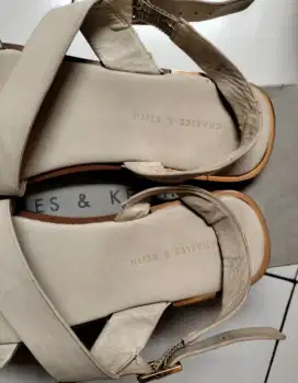 Sandal Charles & Keith