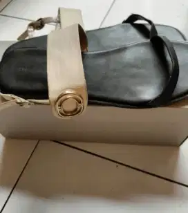 Sandal Charles & Keith
