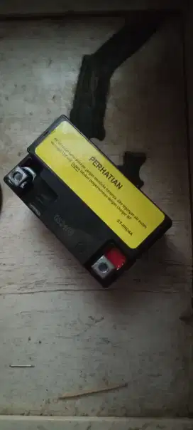 Jual aki gs kondisi baru blom k pake k buru MTR nya ilang