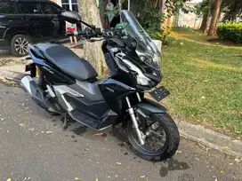 Dijual Honda Adv 160 Hitam