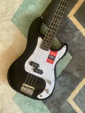 Bass fender precission custom 4string