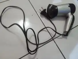 Hairdryer alat pengering rambut no minus masih Bagus