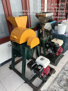 Mesin penggiling kayu & penghalus kayu.