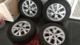 di jual velg innova R15