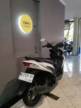 Honda Vario fi thn 2014 cash. Bali dharma motor