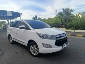 Toyota Innova Diesel V AT 2018 mobil terawat siap pakai km rendah