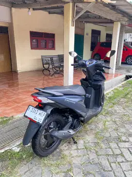 BEAT Deluxe Tahun 2025 Low Km - Maulana Motor