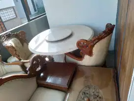 Dijual set meja makan marmer dan sofa jati