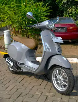 VESPA Primavera iGet 150 2023 km600an