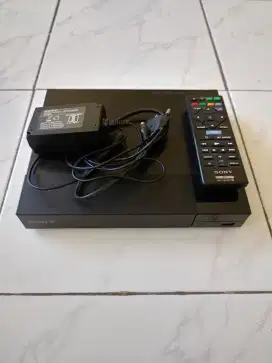 SONY BLU-RAY disc/DVDPlayer Sony model BDP-S1500 Made in Malaysia