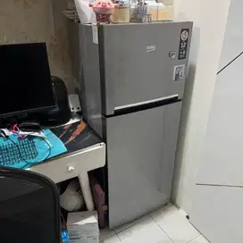 Kulkas beko 2 pintu 200 Liter pembelian 8 maret 2024