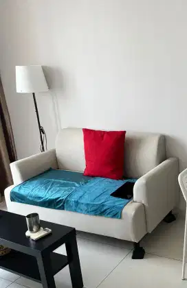 Dijual Sofa & table Nyaman – Kondisi Bagus, Siap Pakai!